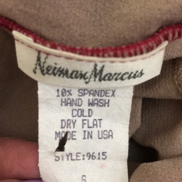 Neiman Marcus Wine Lace Top - Small - Picture 5 of 5